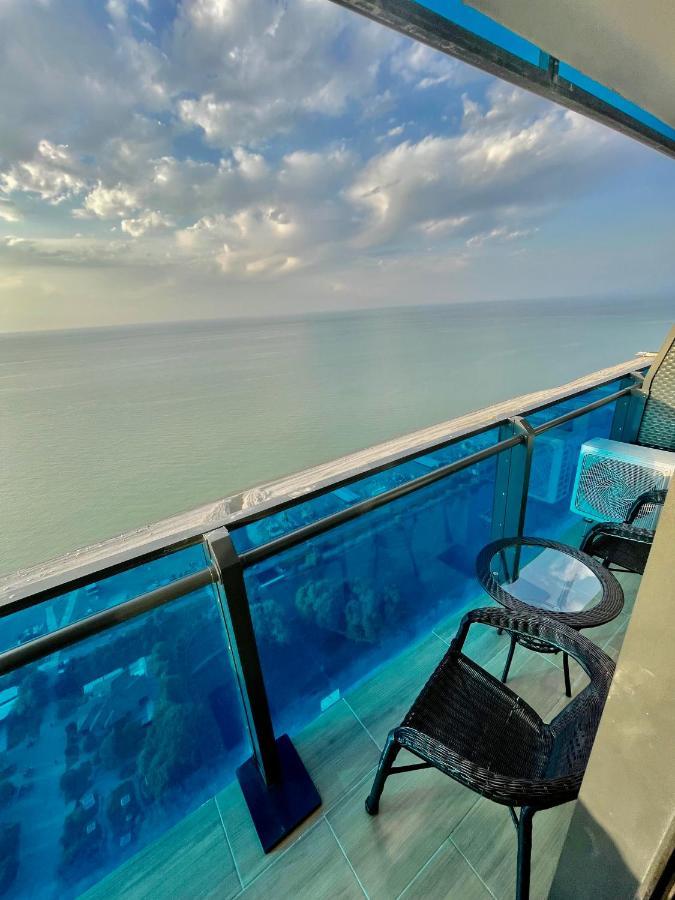 באטומי Panorama Sea View Aparthotel מראה חיצוני תמונה