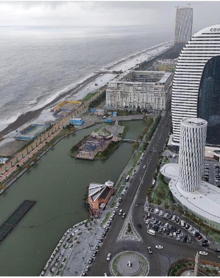באטומי Panorama Sea View Aparthotel מראה חיצוני תמונה