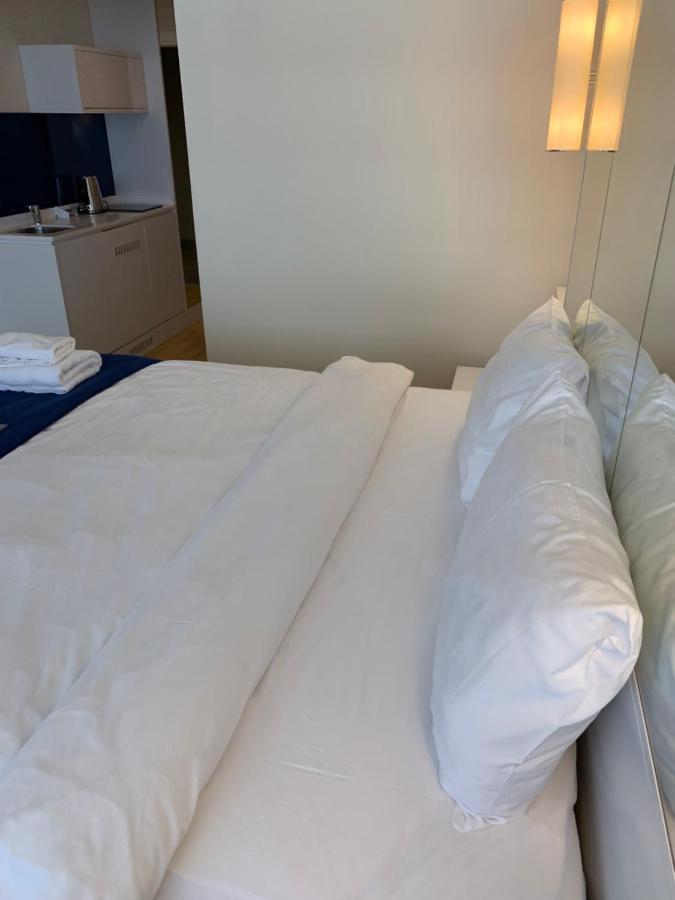 באטומי Panorama Sea View Aparthotel מראה חיצוני תמונה